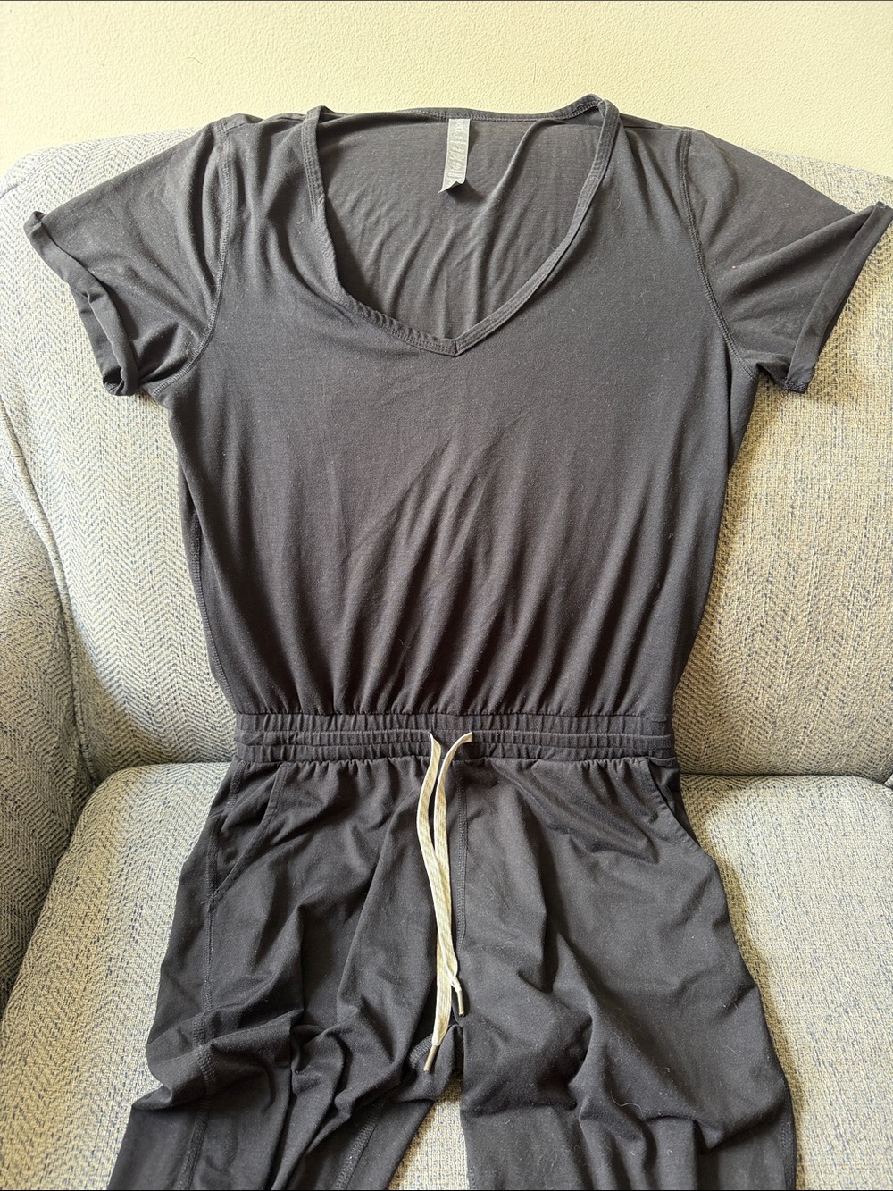 Vuori All Day Women’s Jumpsuit  Size: Medium - Picture 2 of 6